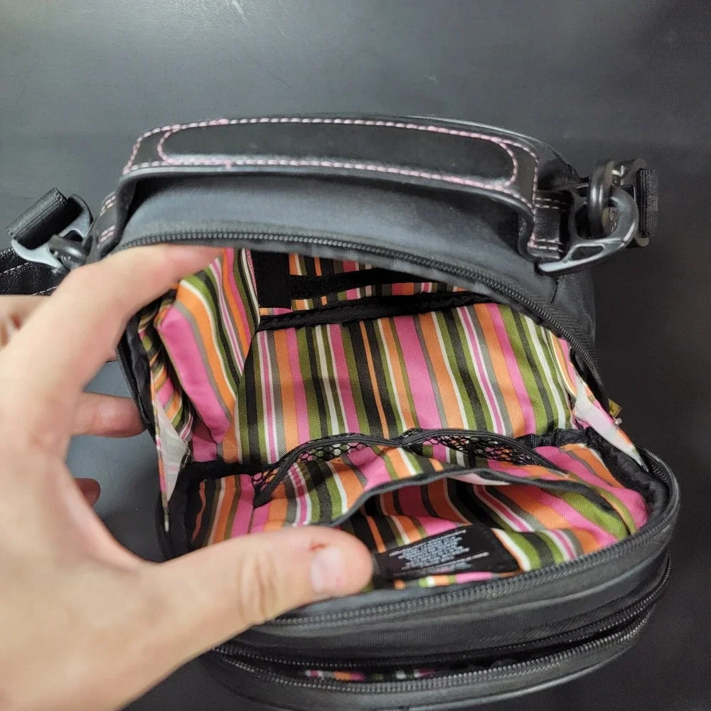 Swiss Gear Wenger The Sherpa Small Padded Camera Bag With Strap Black Pink Strip